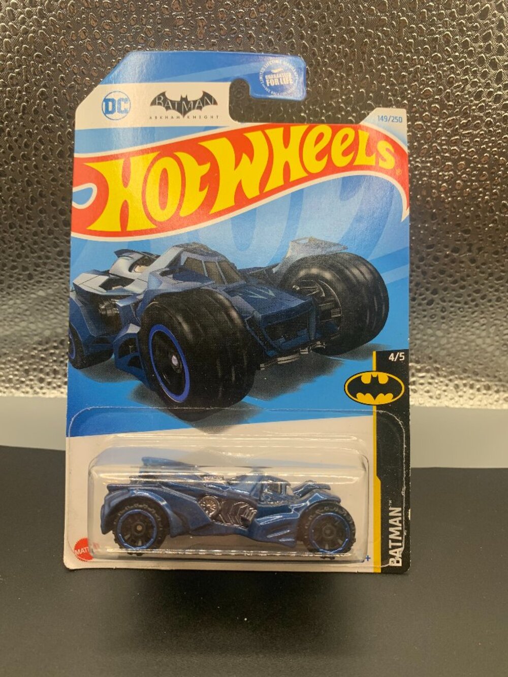 1:64 Hot Wheels Blue Batman Arkham Knight Batmobile